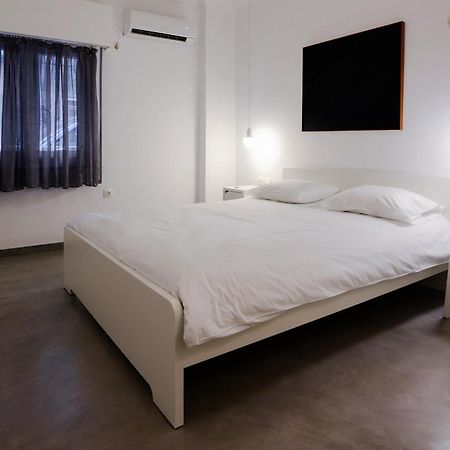 Athens One Apartment By Olala Homes Exteriör bild